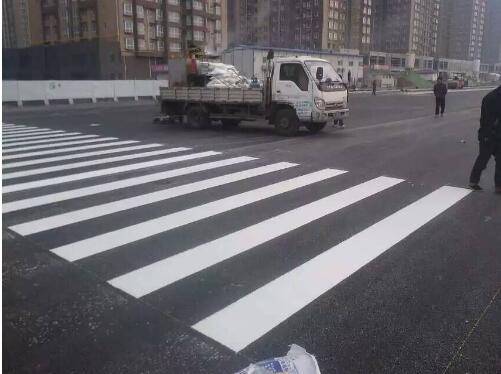 西安標(biāo)線涂料廠家