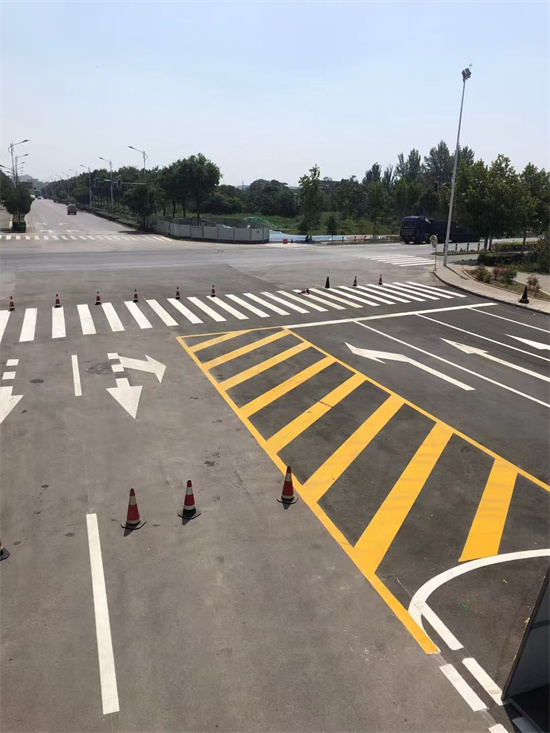 西安標(biāo)線(xiàn)施工案例